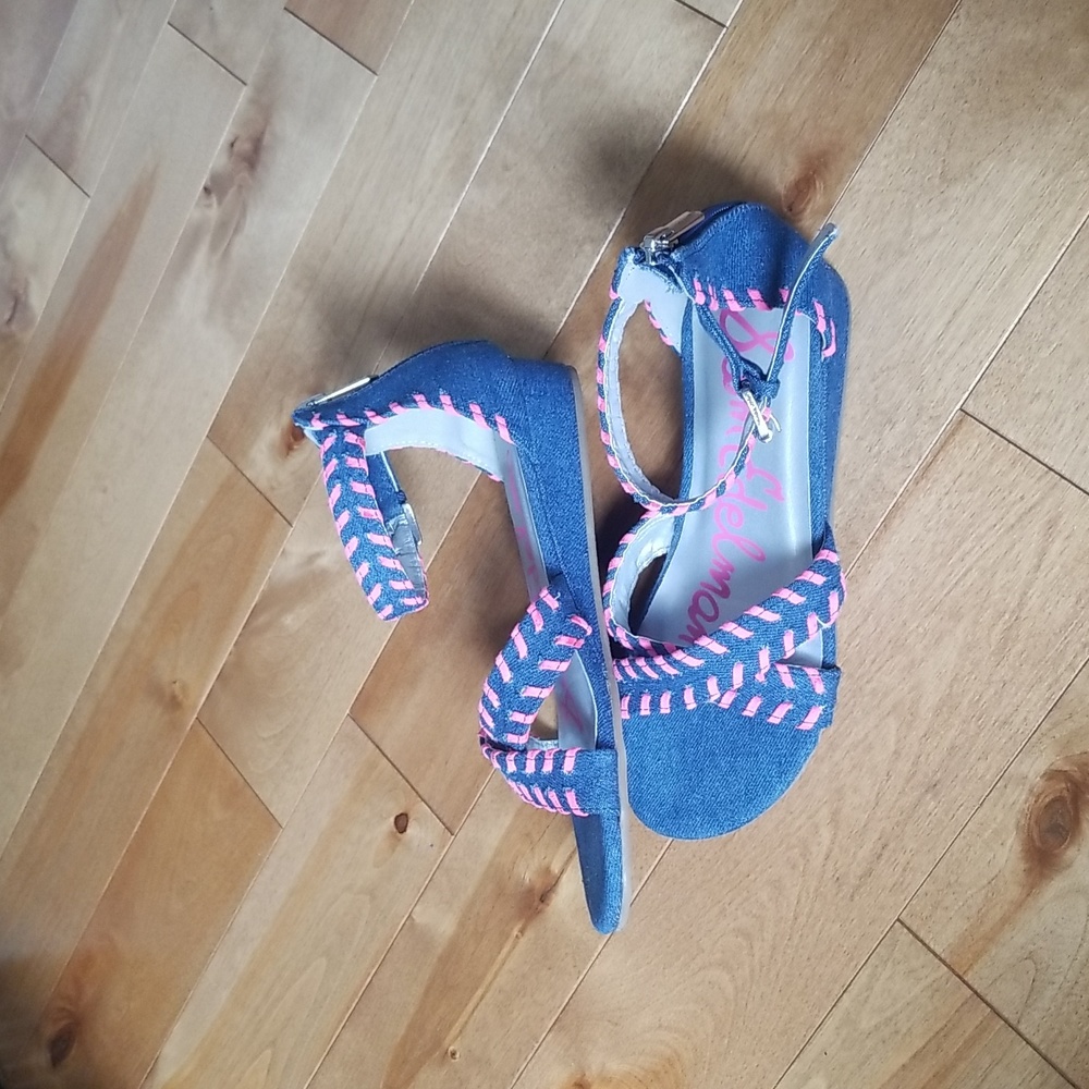Sam Edelman girl's size US 2 blue denim‎ sandals